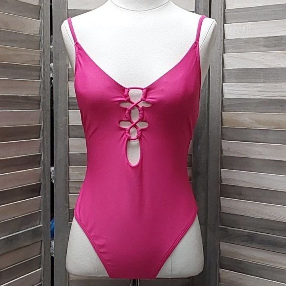 Women's Lace-Up Detail One Piece Swimsuit | Shade & Shore | Large (12-14)